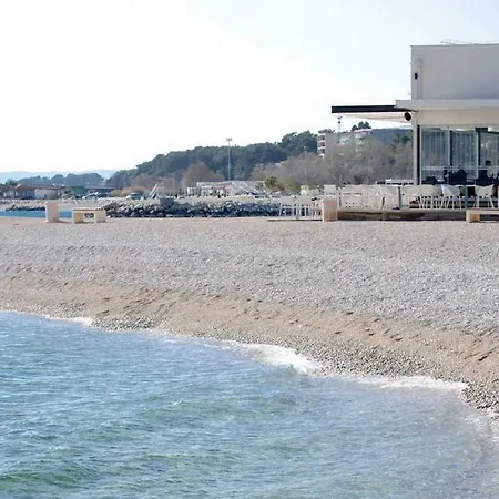 Duilovo Beach سبليت